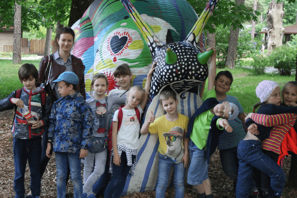Vasaras nometne skolēnu brīvlaikā ar angļu valodas nodarbībām Riga Fun